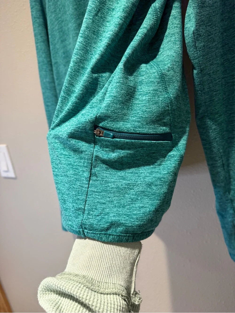 Nike Running Long Sleeve Thumbhole Athletic Top Teal Heather Size Medium